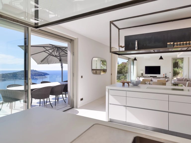 Villa for Sale in Villefranche Sur Mer, Villefranche, Cap Ferrat Area 6