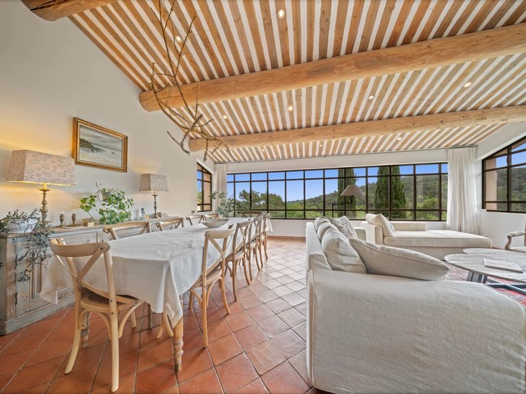 Villa for Sale in Valbonne, Mougins, Valbonne, Grasse Area 6
