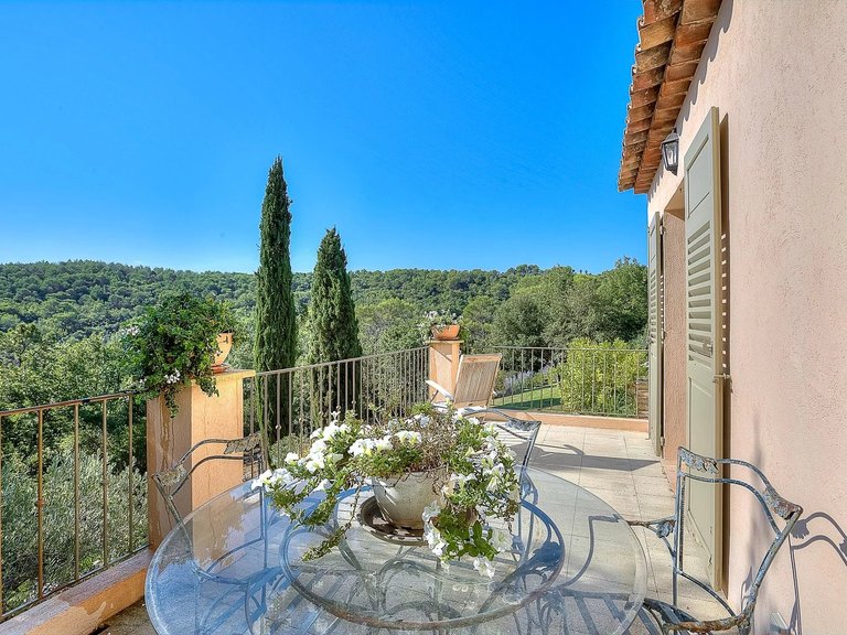 Villa for Sale in Valbonne, Mougins, Valbonne, Grasse Area 19