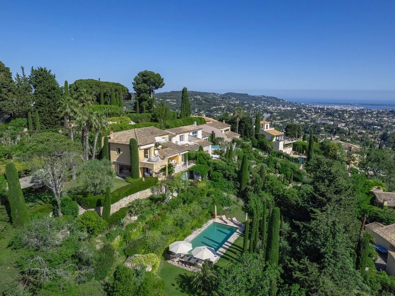 Villa for Sale in Mougins, Mougins, Valbonne, Grasse Area 3