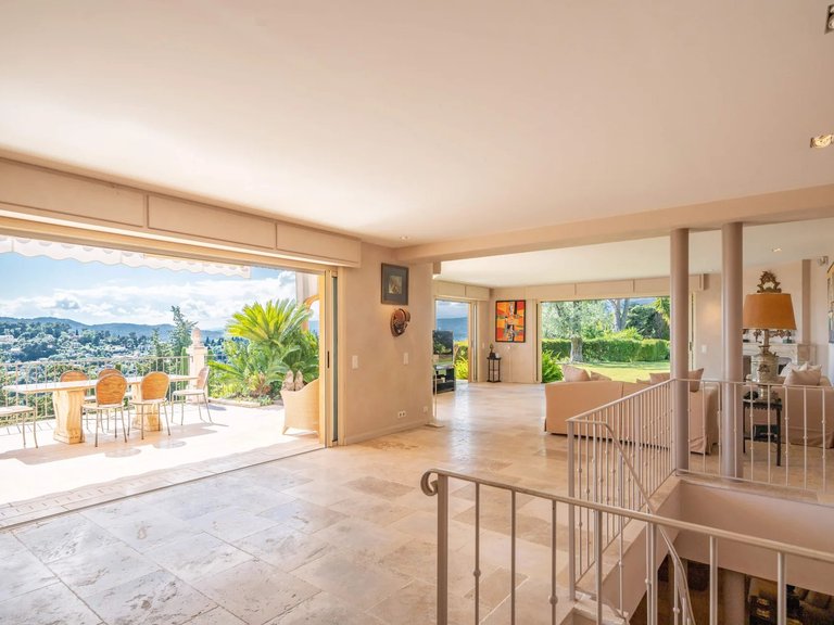Villa for Sale in Mougins, Mougins, Valbonne, Grasse Area 7