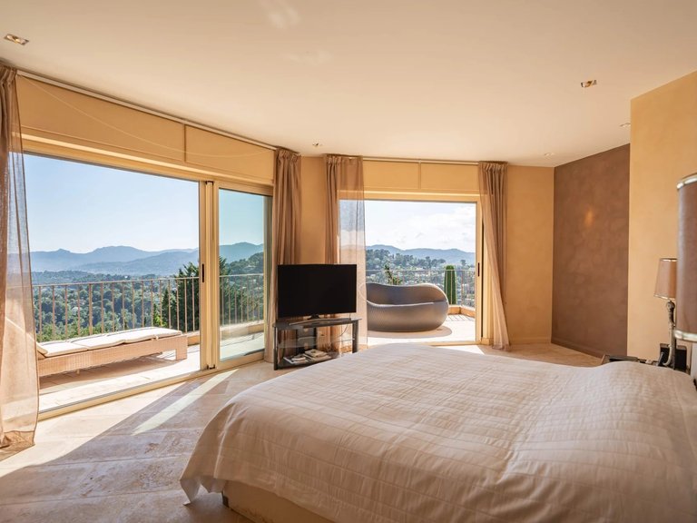 Villa for Sale in Mougins, Mougins, Valbonne, Grasse Area 8