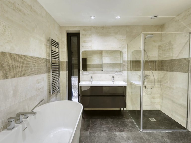 Villa for Sale in Theoule Sur Mer, Cannes Area 11