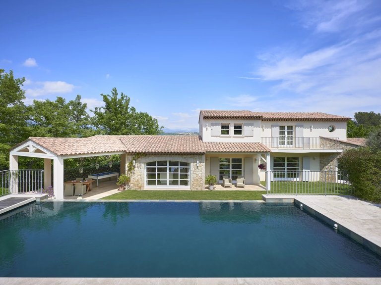 Villa for Sale in Tourrettes, Var Countryside (fayence, Lorgues, Cotignac) 1