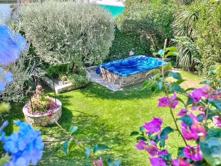 Villa for Sale in Mougins, Mougins, Valbonne, Grasse Area 13
