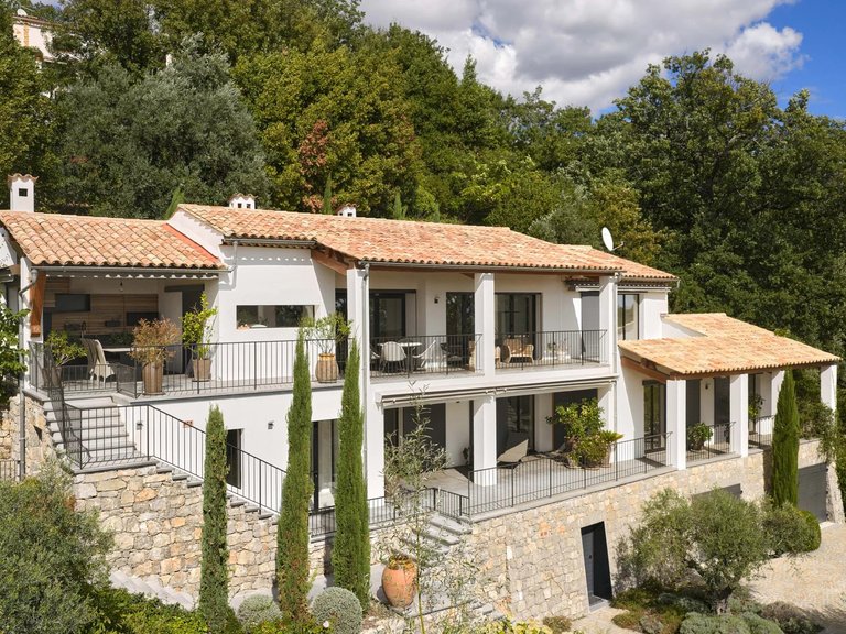 Villa for Sale in Fayence, Var Countryside (fayence, Lorgues, Cotignac) 15
