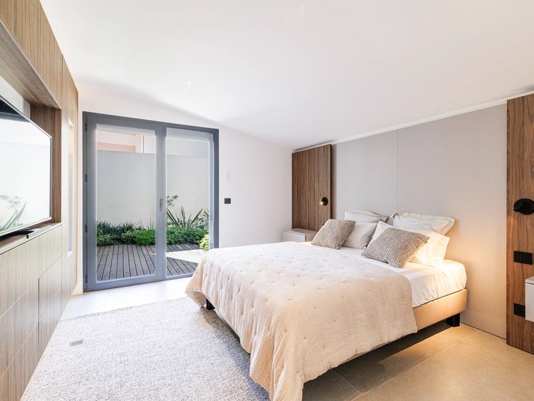 Villa for Sale in St Jean Cap Ferrat, Villefranche, Cap Ferrat Area 17