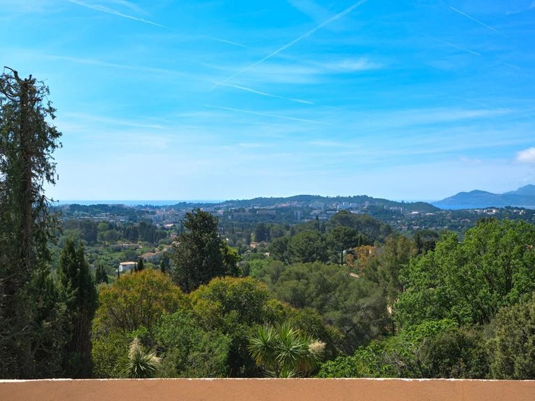 Villa for Sale in Mougins, Mougins, Valbonne, Grasse Area 6