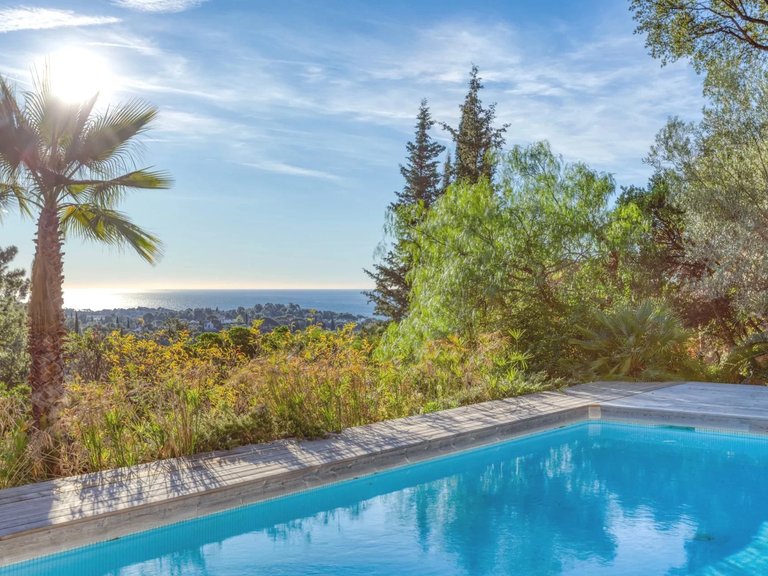 Villa for Sale in La Croix Valmer, St. Tropez, Grimaud Area 4