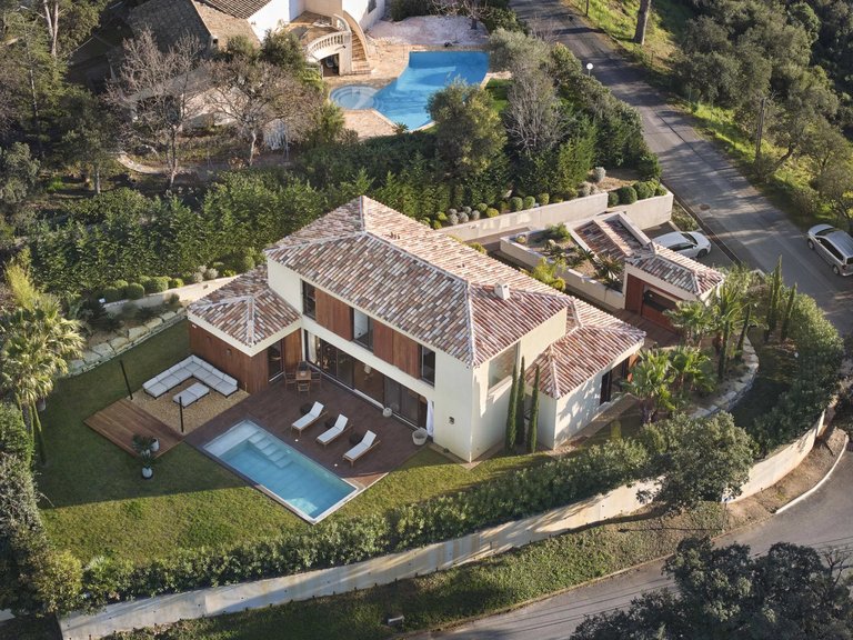 Villa for Sale in Gassin, St. Tropez, Grimaud Area 14