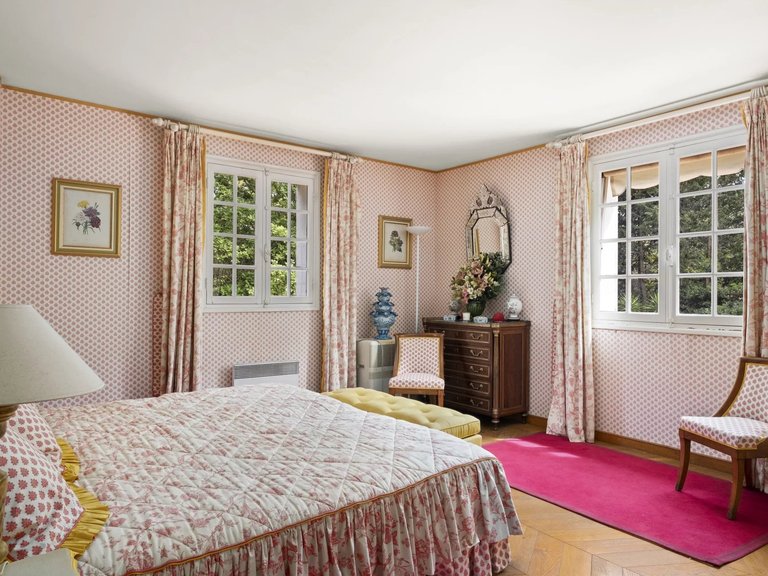 Villa for Sale in Mougins, Mougins, Valbonne, Grasse Area 8