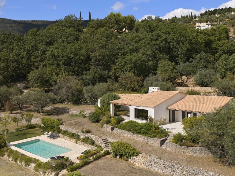 Villa for Sale in Fayence, Var Countryside (fayence, Lorgues, Cotignac) 1