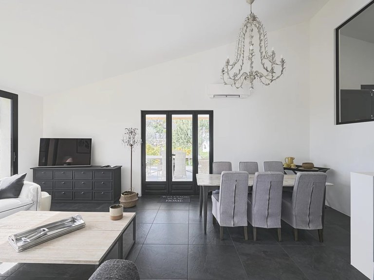 Villa for Sale in Fayence, Var Countryside (fayence, Lorgues, Cotignac) 6