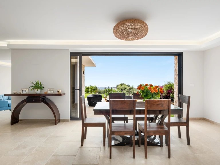 Villa for Sale in La Colle Sur Loup, Vence, St. Paul Area 10