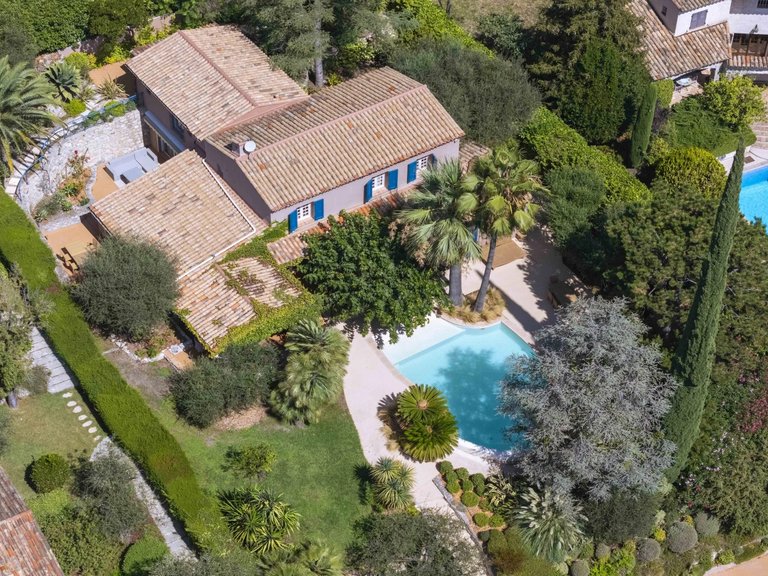 Villa for Sale in Villefranche Sur Mer, Villefranche, Cap Ferrat Area 1