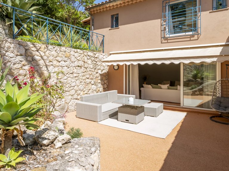 Villa for Sale in Villefranche Sur Mer, Villefranche, Cap Ferrat Area 11