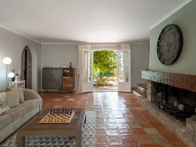 Villa for Sale in Villefranche Sur Mer, Villefranche, Cap Ferrat Area 7