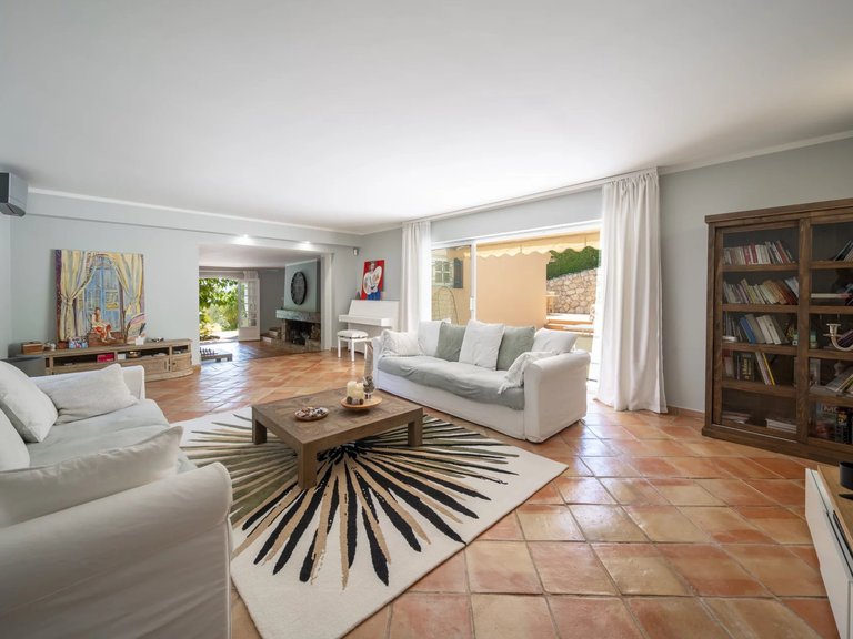 Villa for Sale in Villefranche Sur Mer, Villefranche, Cap Ferrat Area 10