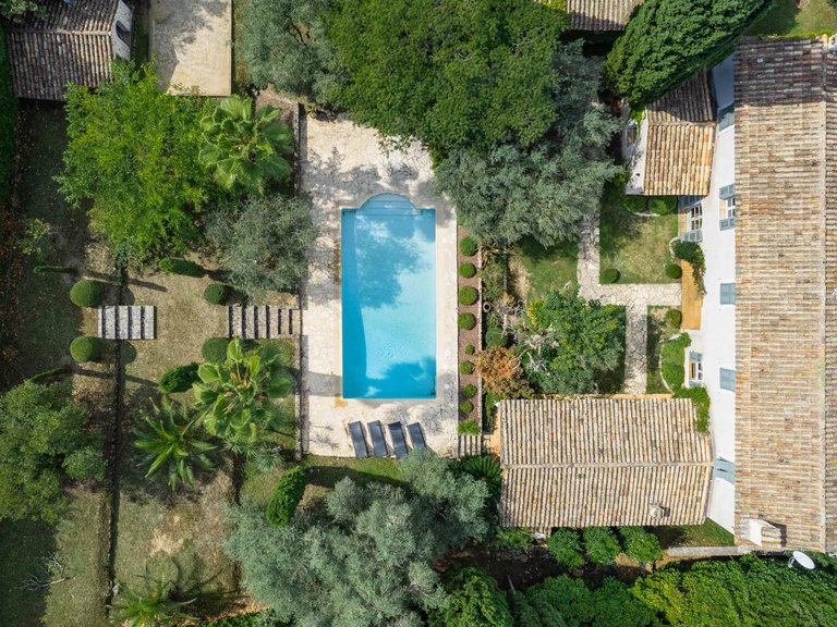 Villa for Sale in Valbonne, Mougins, Valbonne, Grasse Area 3