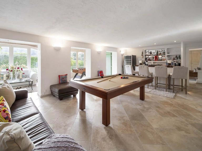 Villa for Sale in Mougins, Mougins, Valbonne, Grasse Area 11