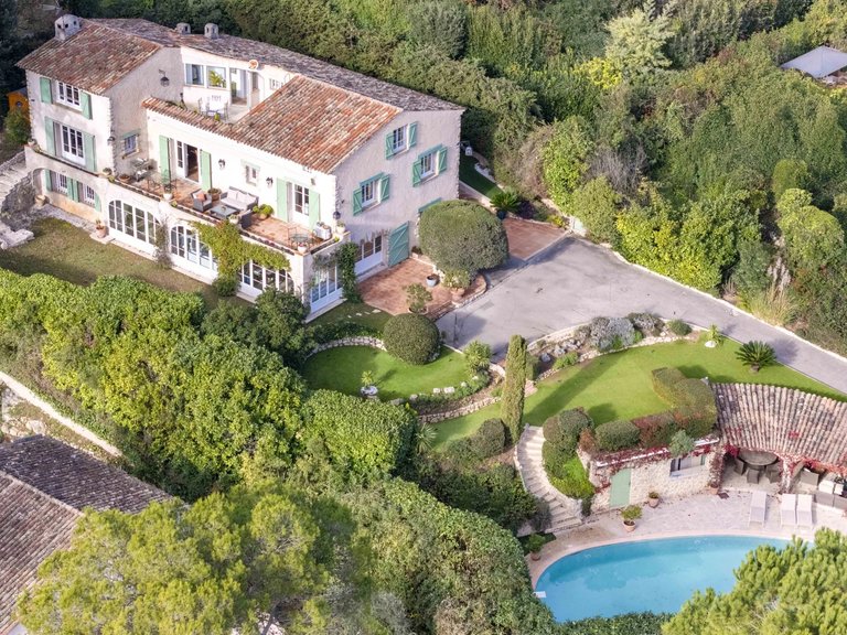 Villa for Sale in Mougins, Mougins, Valbonne, Grasse Area 14
