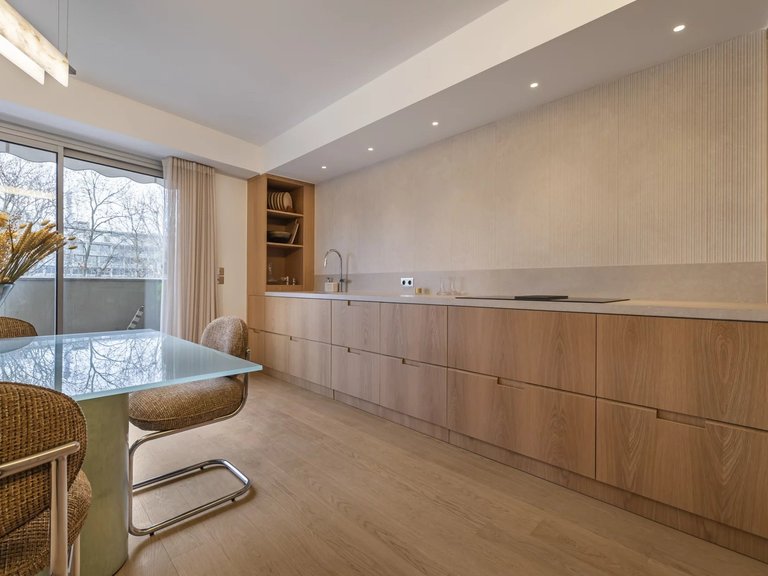 Apartment for Sale in 7th (invalides, Eiffel Tower, Orsay), Paris Left Bank (5th,6th & 7th ) 6