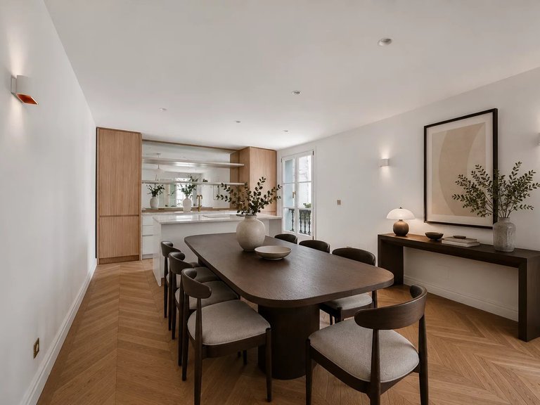 Apartment for Sale in 7th (invalides, Eiffel Tower, Orsay), Paris Left Bank (5th,6th & 7th ) 10