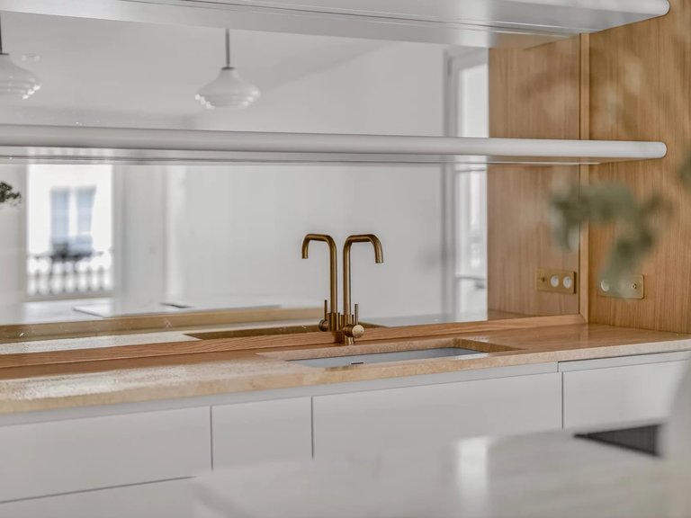 Apartment for Sale in 7th (invalides, Eiffel Tower, Orsay), Paris Left Bank (5th,6th & 7th ) 11