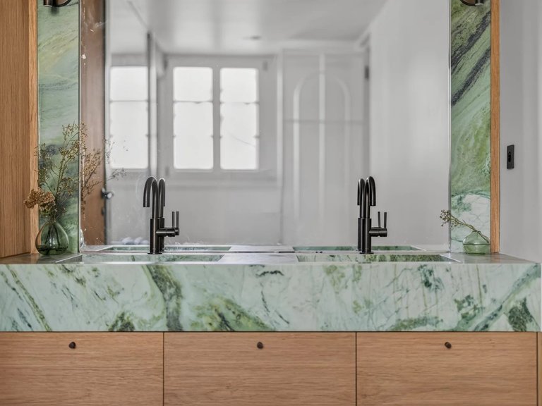 Apartment for Sale in 7th (invalides, Eiffel Tower, Orsay), Paris Left Bank (5th,6th & 7th ) 14