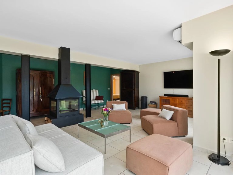 Villa for Sale in La Colle Sur Loup, Vence, St. Paul Area 14