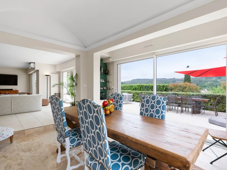 Villa for Sale in La Colle Sur Loup, Vence, St. Paul Area 8