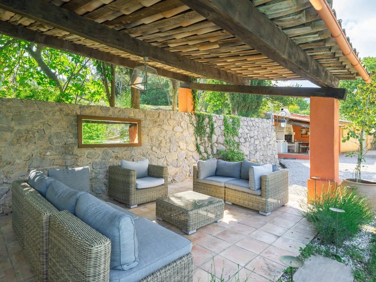 Villa for Sale in Fayence, Var Countryside (fayence, Lorgues, Cotignac) 3