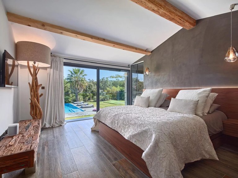 Villa for Sale in Gassin, St. Tropez, Grimaud Area 10