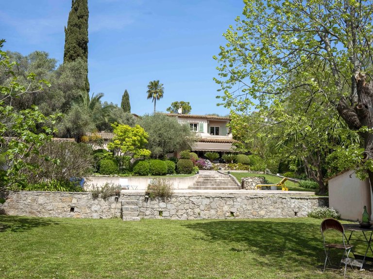 Villa for Sale in Mougins, Mougins, Valbonne, Grasse Area 3