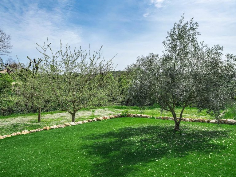 Villa for Sale in Chateauneuf Grasse, Mougins, Valbonne, Grasse Area 6