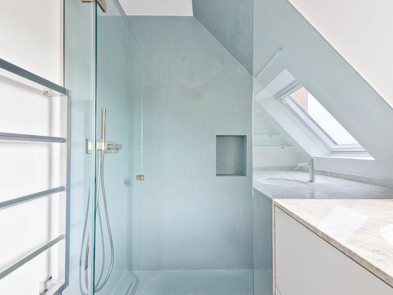 Apartment for Sale in 7th (invalides, Eiffel Tower, Orsay), Paris Left Bank (5th,6th & 7th ) 2
