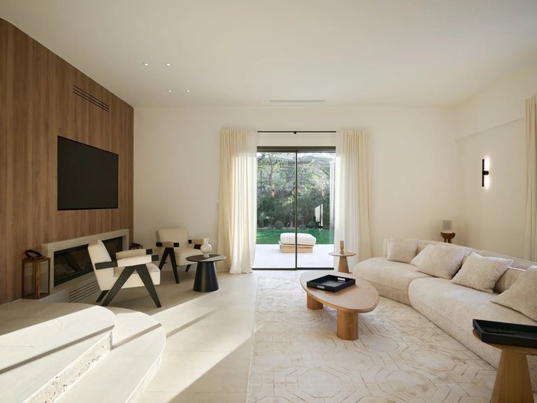 Villa for Sale in Saint Tropez, St. Tropez, Grimaud Area 6