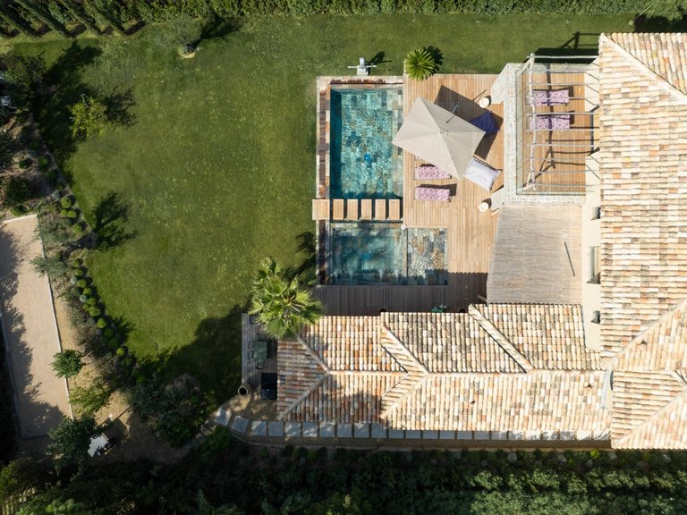 Villa for Sale in Saint Tropez, St. Tropez, Grimaud Area 2