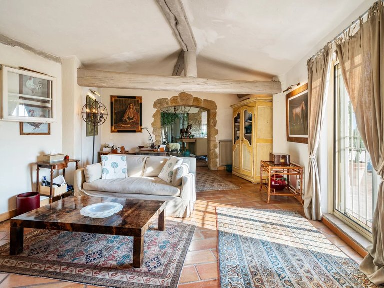 Villa for Sale in St Paul, Vence, St. Paul Area 11