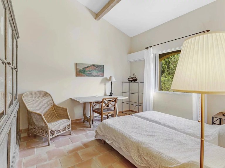 Villa for Sale in La Croix Valmer, St. Tropez, Grimaud Area 14
