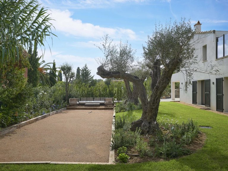 Villa for Sale in La Croix Valmer, St. Tropez, Grimaud Area 18