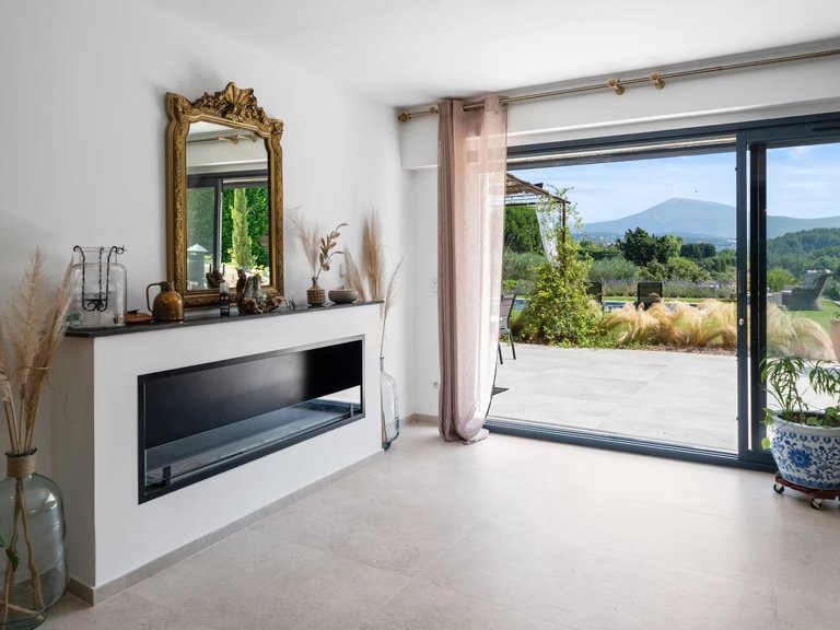 Villa for Sale in Plascassier, Mougins, Valbonne, Grasse Area 16