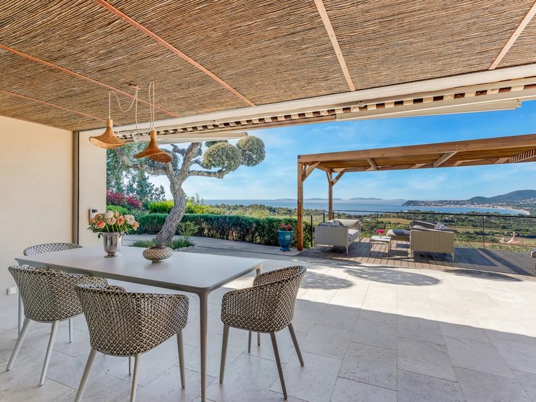 Villa for Sale in La Croix Valmer, St. Tropez, Grimaud Area 13