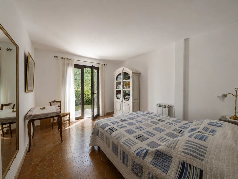 Villa for Sale in St Paul, Vence, St. Paul Area 13