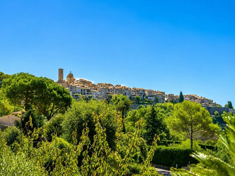 Villa for Sale in St Paul, Vence, St. Paul Area 18