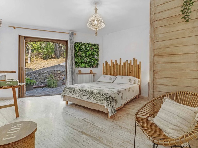 Villa for Sale in Hyeres, Provence Coast (cassis To Cavalaire) 13