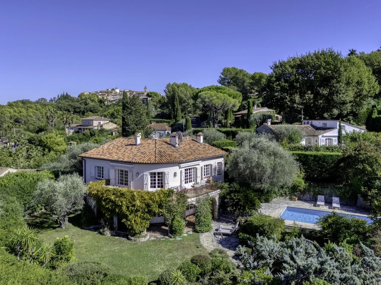 Villa for Sale in Mougins, Mougins, Valbonne, Grasse Area 1