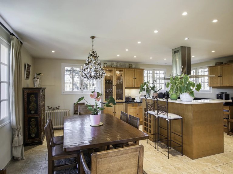 Villa for Sale in Mougins, Mougins, Valbonne, Grasse Area 6