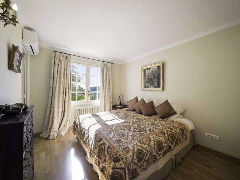 Villa for Sale in Mougins, Mougins, Valbonne, Grasse Area 7
