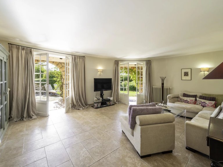 Villa for Sale in Mougins, Mougins, Valbonne, Grasse Area 8